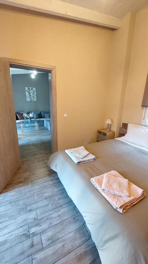יואנינה Ria'S Gardenview Apartment מראה חיצוני תמונה